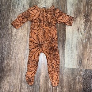 Ruffle footed zip pajama